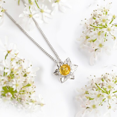 HENRYKA Collana E Orecchini A Fiore Di Narciso In Argento 925 E Ambra Baltica – Gioielli Floreali Gallesi