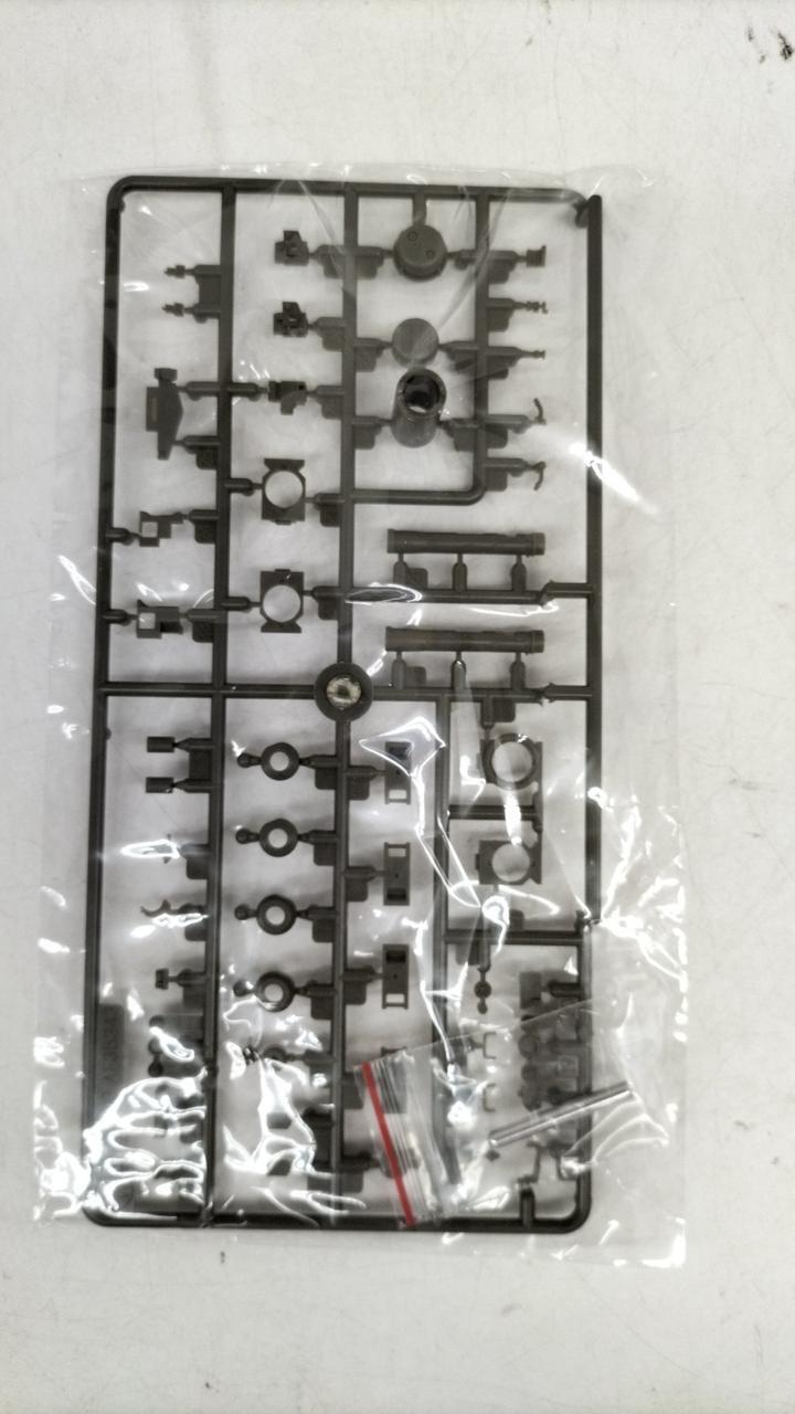 Picture 4 of 12