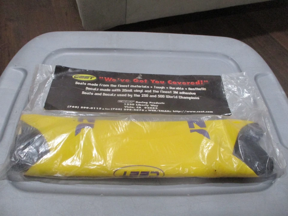 NOS Ceet Racing Suzuki Yellow Seat Cover STD 1986-1997 RM80 06-RM055 - Image 2 of 2