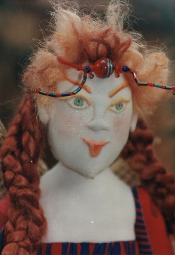 Modèle de poupée art en tissu « Maîtresse Firefly » par Ruth Kuykendall Landis - Photo 2/2