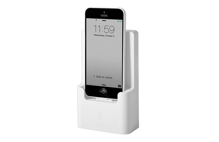 Nueva base de carga de llama azul para iPhone y iPod (5.ª generación) con tomas de corriente adicionales Foto 2 de 4