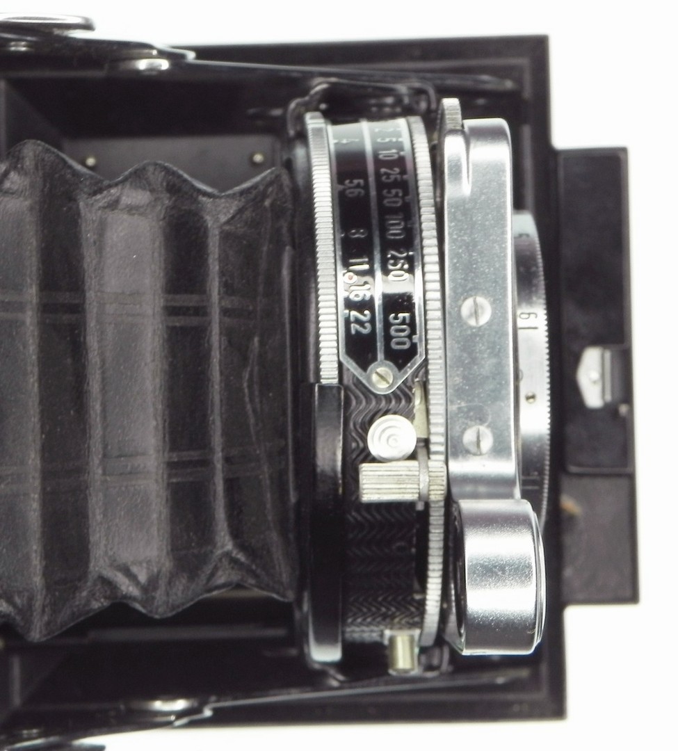 Zeiss Super Ikonta BX 533/16 with 80/2.8 Opton Tessar #A42081