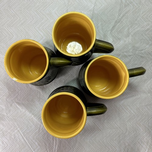 Vtg Secla Portugal 4 Glazed Pottery Coffee Mugs Embossed Starburst Green Yellow - Picture 3 of 10