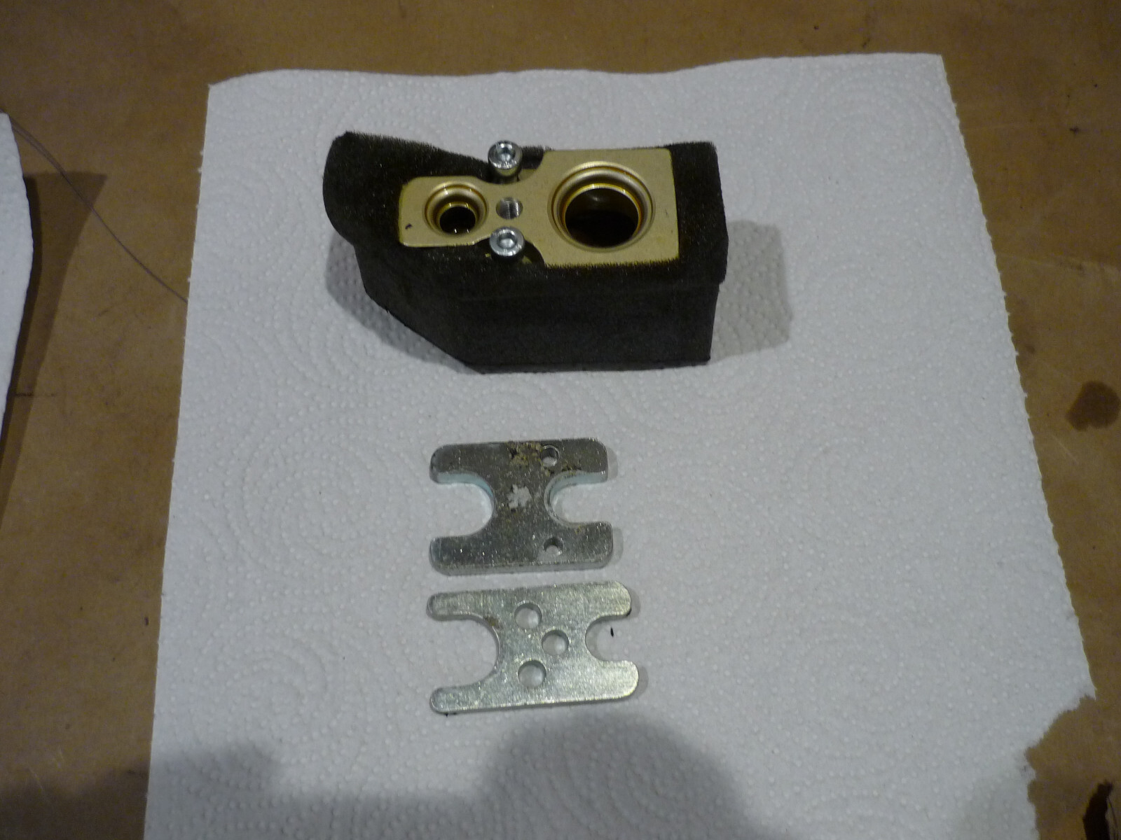 Ferrari 360,430,456,550,575-Expansion Valve With Flanges/ Evap Unit P/N 63960100
