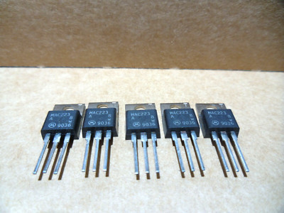 5 x Triac BTB24-600B  MAC223A8 600V 25A 50mA 