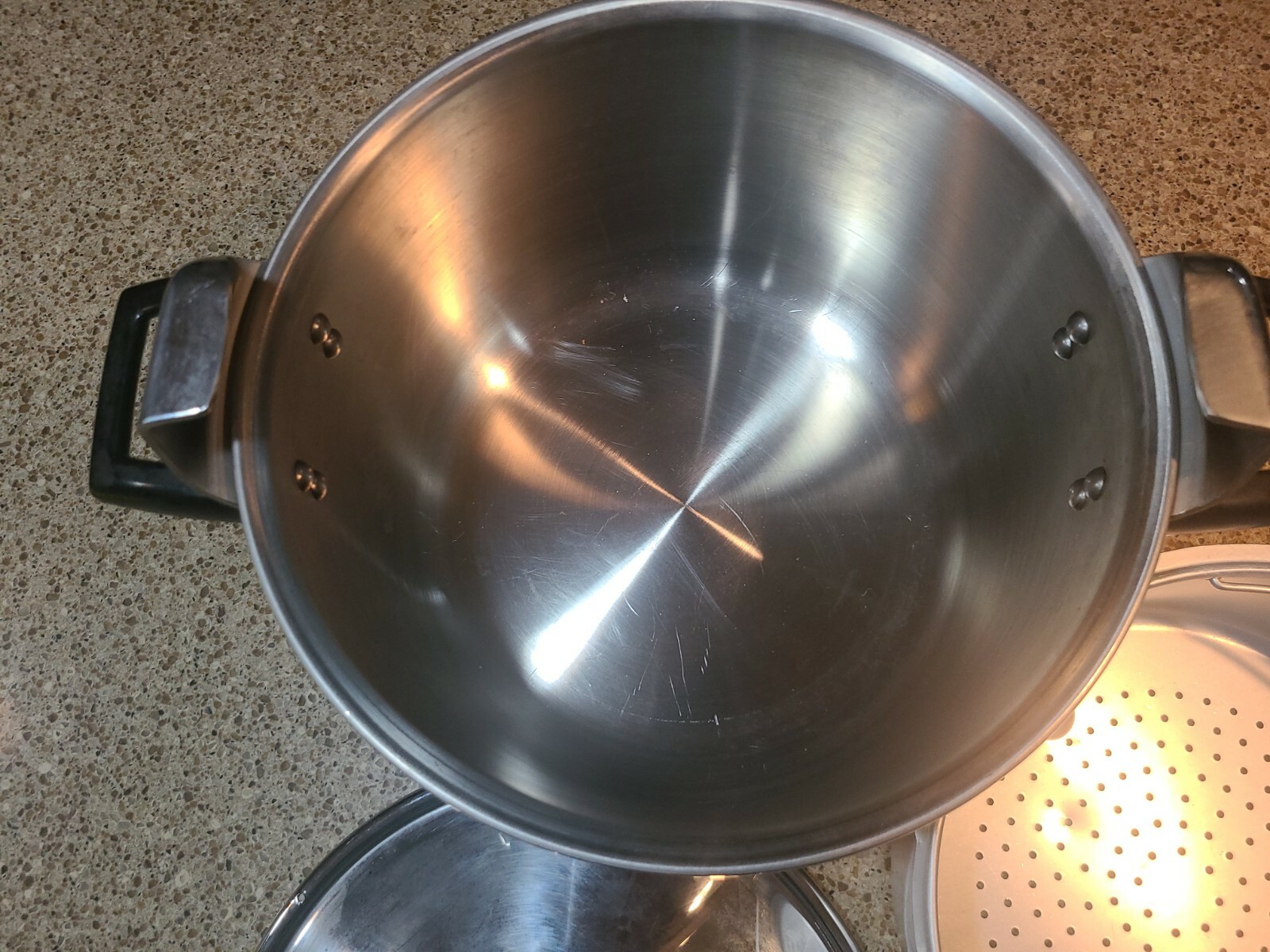 Magefesa 18/10 Stainless Steel 6 Quart Stovetop Pressure Cooker Made