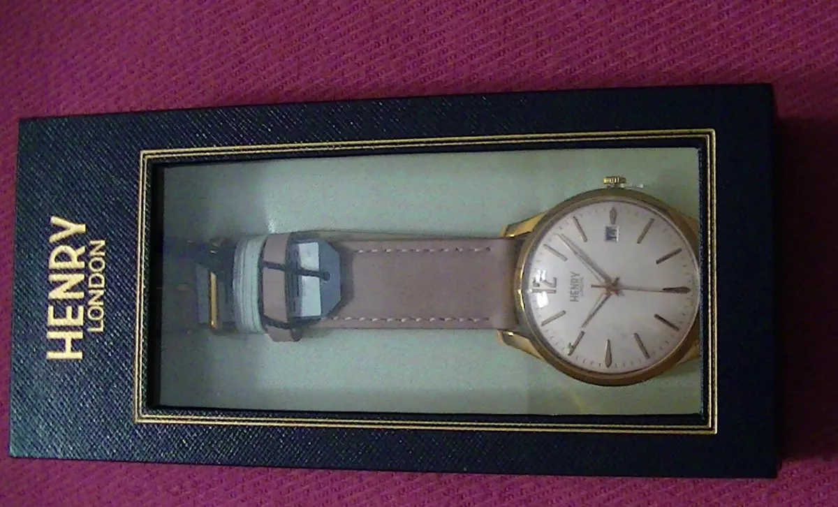 Henry london watch best sale box