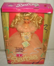 #10962 NRFB Vintage Mattel Birthday Surprise Barbie Peach Dress 