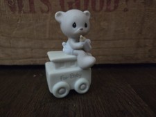 Precious Moments Figurine Birthday Series May Your Birthday Be Warm 15938 1985