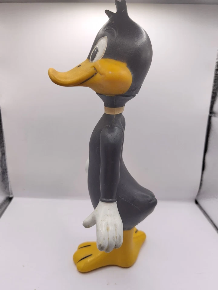 Винтажная экшн-фигурка Daffy Duck Warner Bros/Dakin Looney Tunes 1978 - Изображение 3 из 4