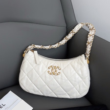 Chanel Quilted Lambskin Hobo Chain Shoulder Bag White Gold‑Tone Hardware