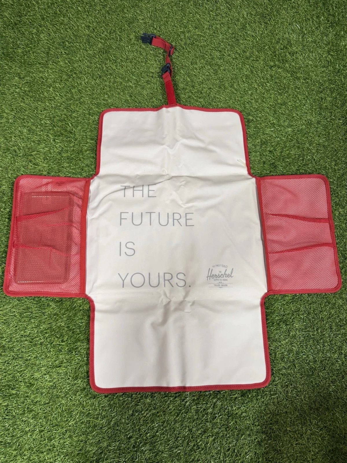 Herschel Supply Co. Sprout Diaper Changing Mat, Navy & Red, New, 100% Authentic