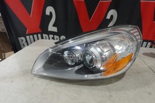 2010-2013 VOLVO S60 LH DRIVER SIDE HEAD LIGHT...