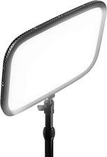 Elgato Key Light - Professional 2800 lumens Studio Light with desk clamp