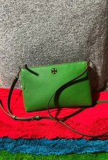 Tory Burch Kira Green Pebble Grain Leather Credit Card Slots Zip Crossbody