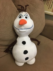 olaf backpack