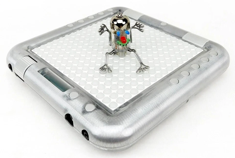 Yamaha Tenori-On Synthesizer Magnesium Japan + Neuwertig + 1.5 Jahre Garantie - Bild 3 von 4