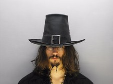 Witch hunter leather hat pirate feather costume cosplay reenactment medieval