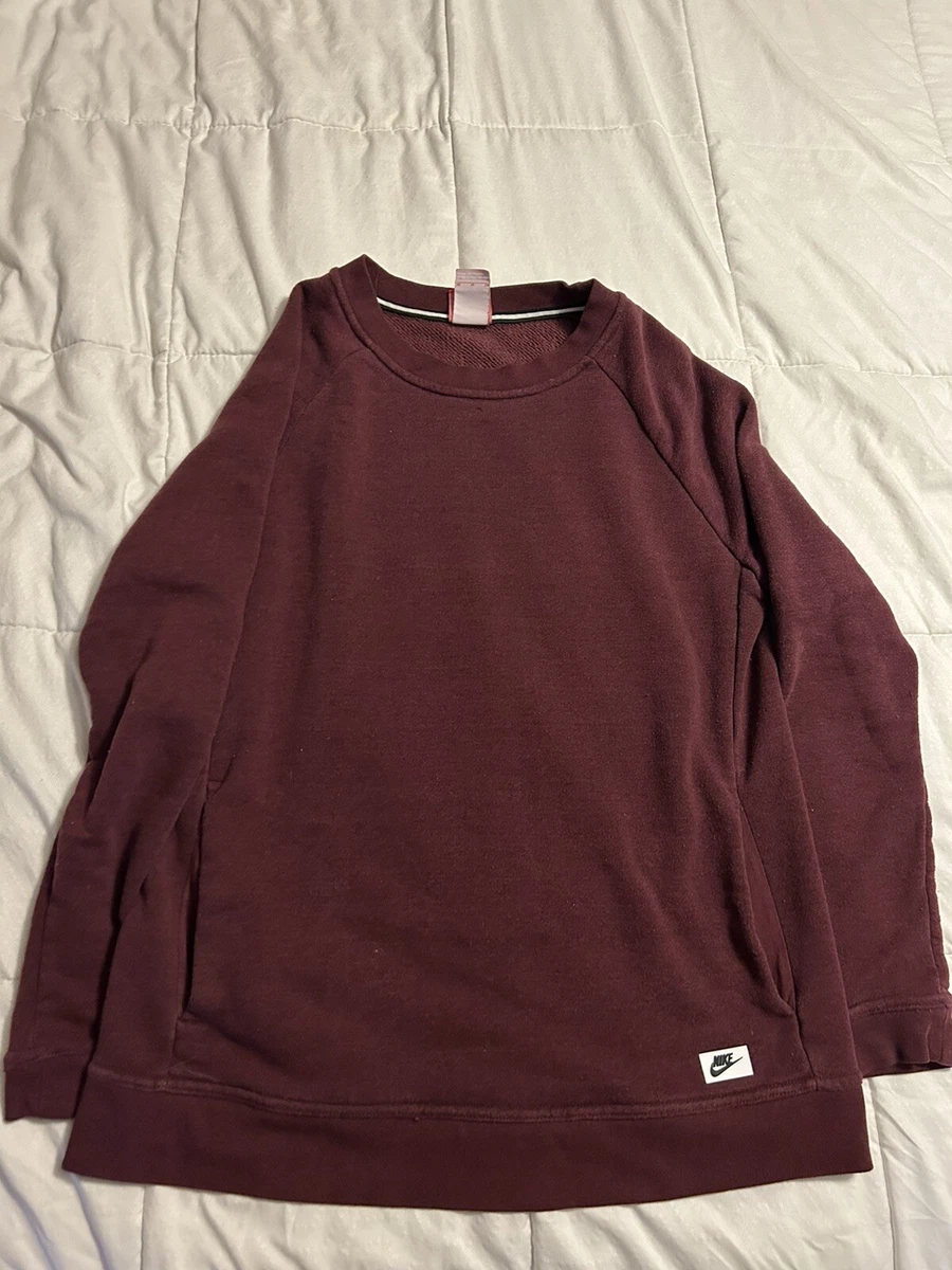 Nike VINTAGE Red Tag Women s Red Pull Over Sweater Sweatshirt