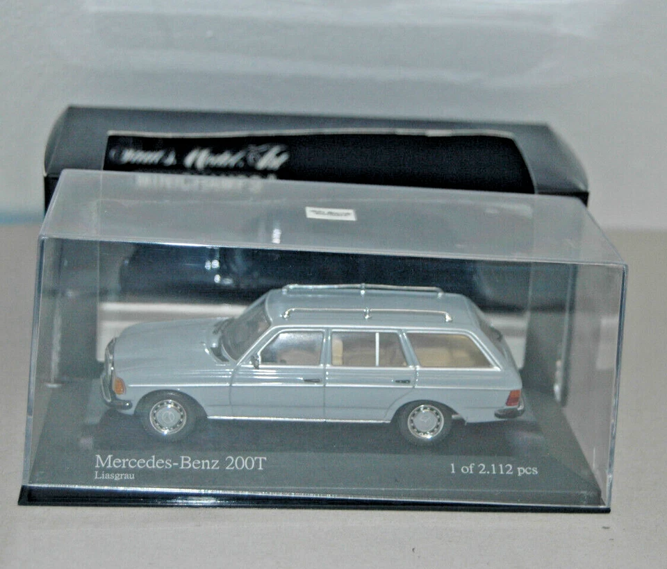Mercedes-Benz 200 T - W 123 Break Grigio 1980 - Minichamps 1:43 - Immagine 3 di 3