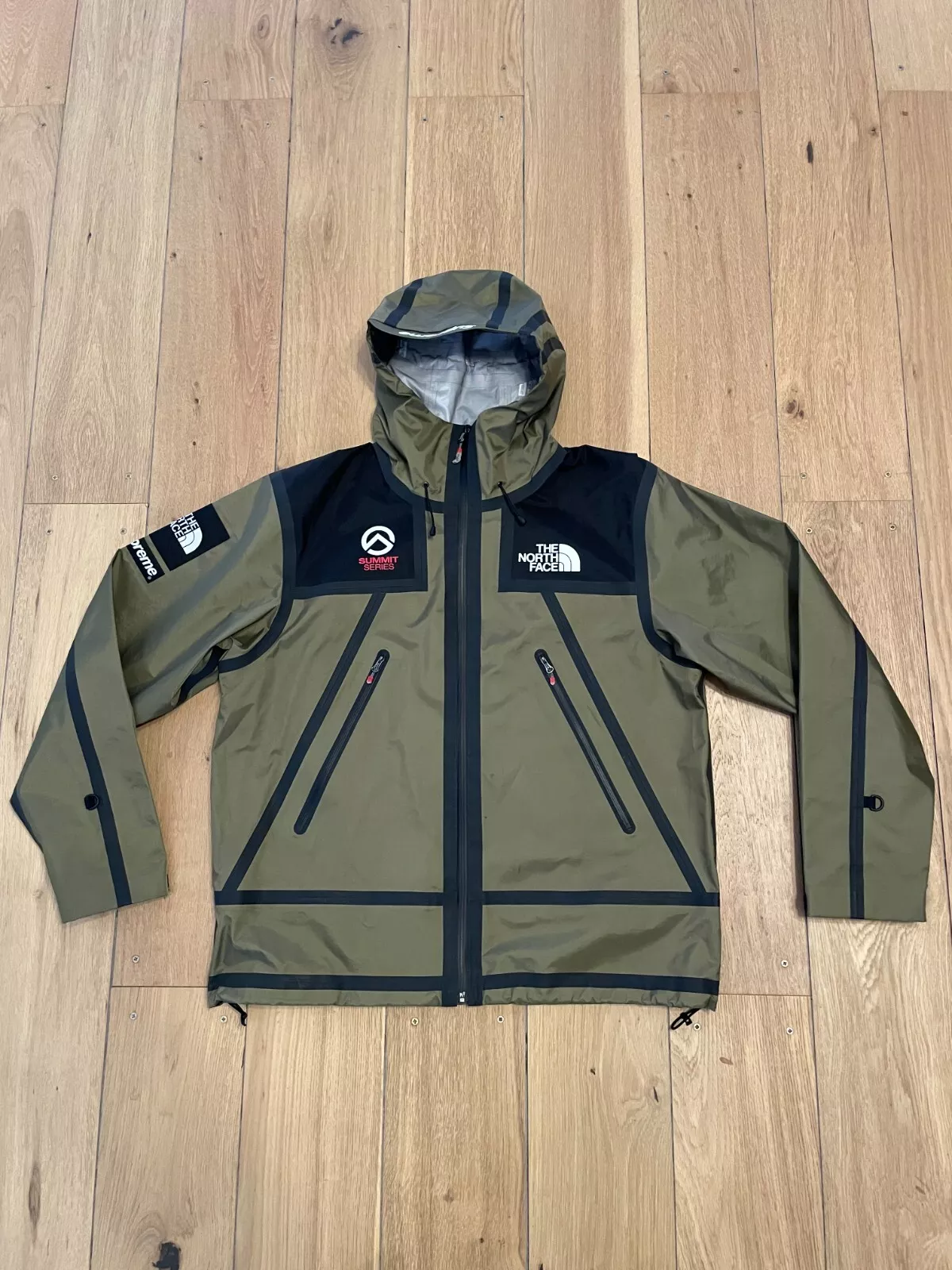 Supreme The North Face Summit Series Taille L Noir Olive Couture Collée 