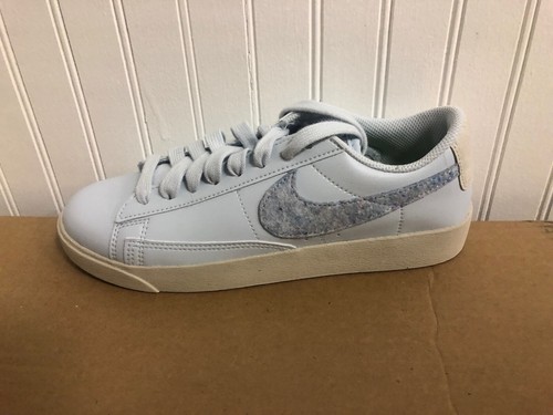 blazer low se