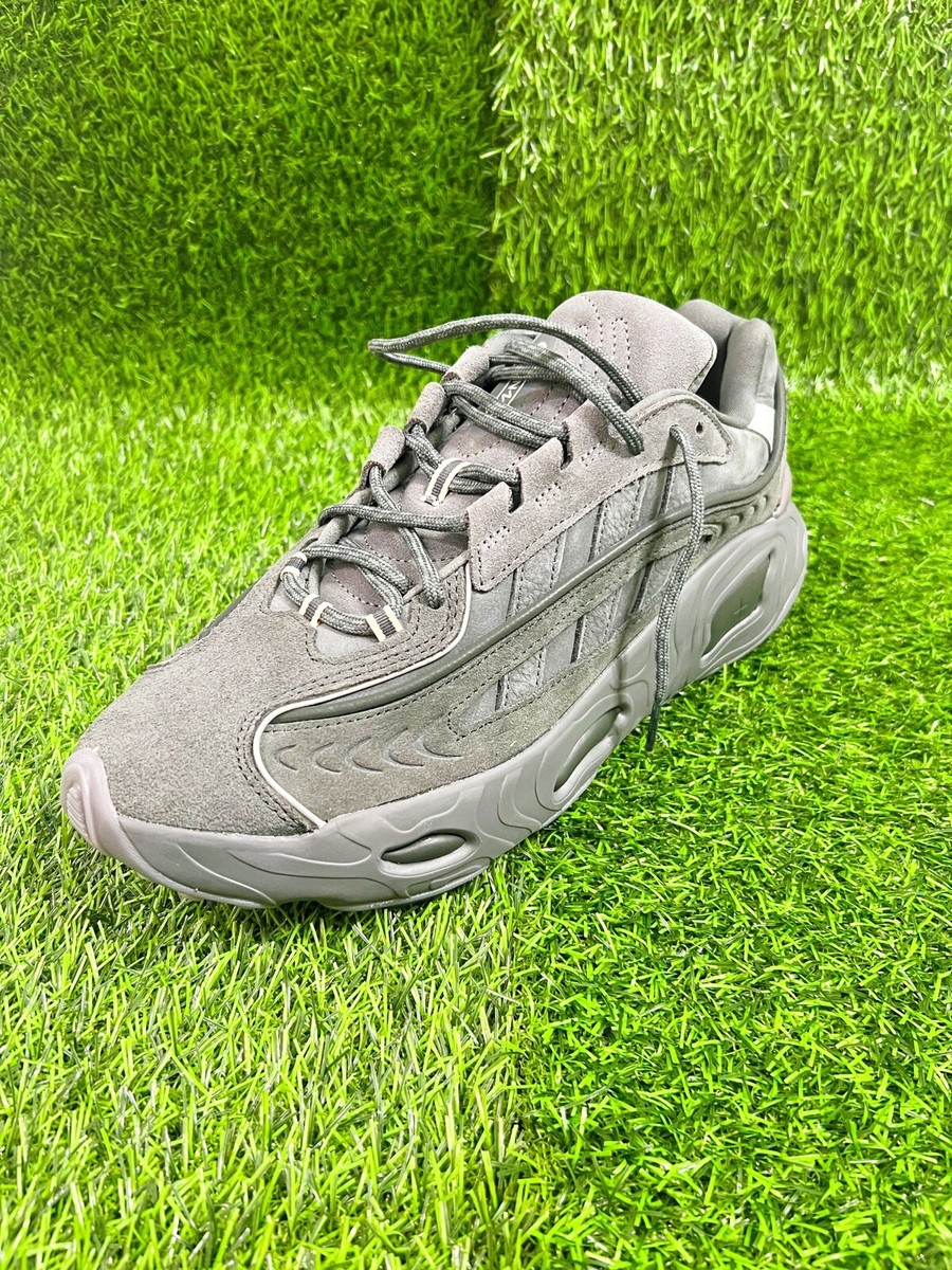 Adidas Original Oznova Size 11.5 Casual Sneaker s-l400.jpg main image 3