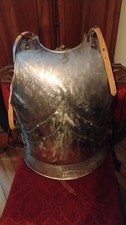 Plastron / Gorgerin d’armure médiévale en métal