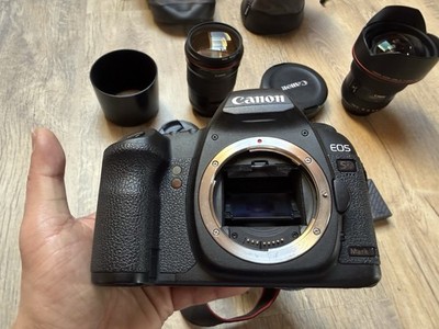 Canon 5D Mark II DSRL, gebrauchter Zustand, 32755 Auslösungen
