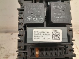 MERCEDES A CLASS FUSE BOX W176 A220 CDI BLUEEFFICIENCY AMG SPORT A2469066600
