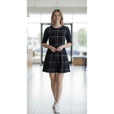 Apricot Women's Black Plaid Fit and Flare Knit Dress Black/Gray US Small