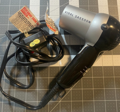 Videl Sassoon Portable Hair Dryer