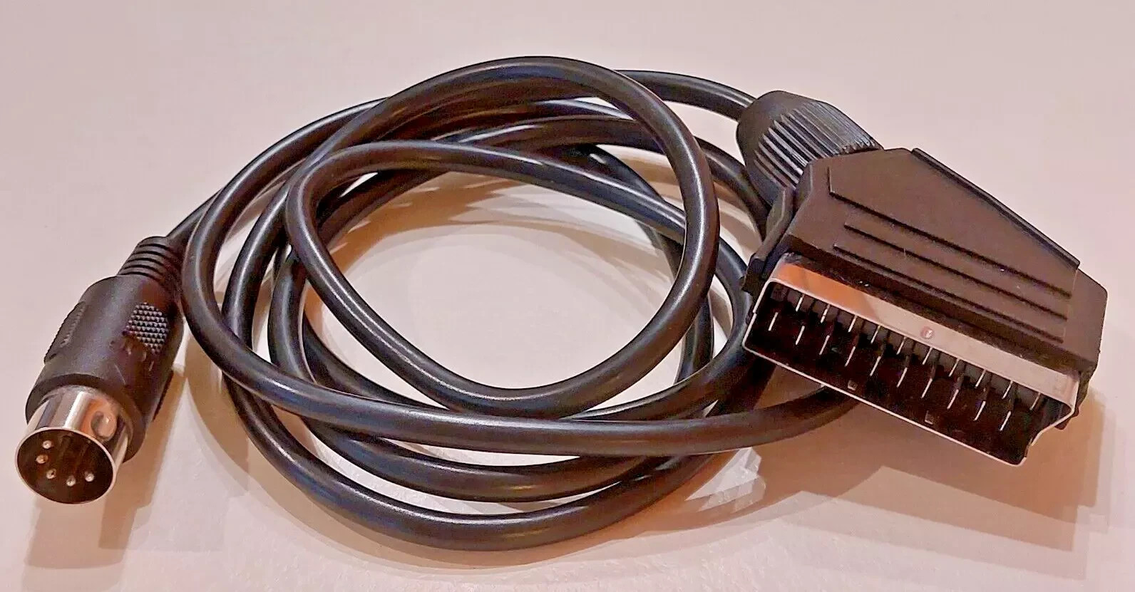 Cavo SCART Atari 8-Bit | Video Perfetto per 800XL 65XE 130XE | NUOVO