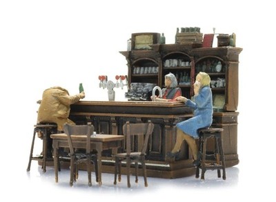 Artitec 387.692 - 1:87: Café-Einrichtung mit 3 Figuren - NEU + OVP
