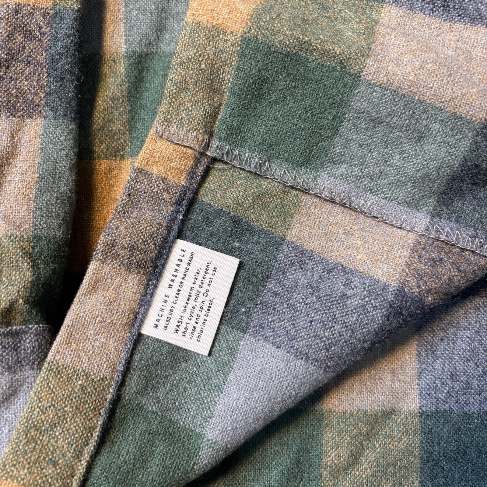 Vintage Pendleton Loop Collar Wool Button Up Boar… - image 7