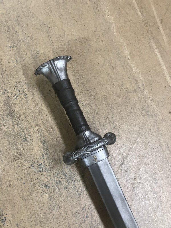 Calimacil Larp Foam Sharp Sword Cretzer 2 with Ring