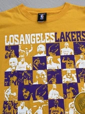 Los Angeles Lakers T-shirt Men 2XL  2011  Kobe Bryant NBA Finals  Pau Gasol