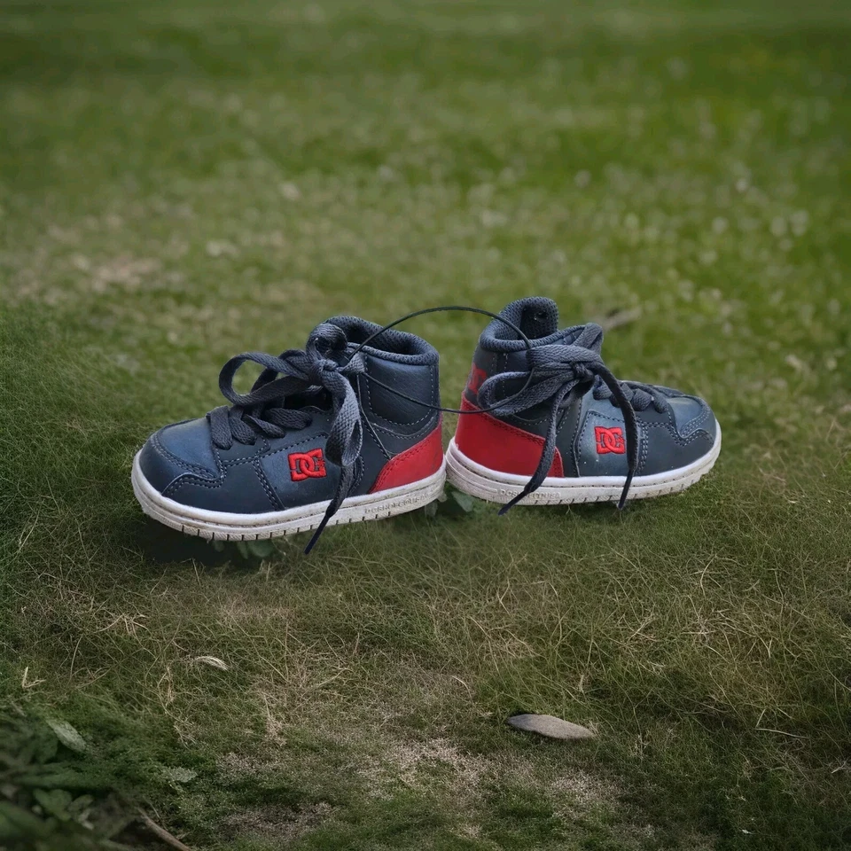 Zapatos de bebé DC talla 5 de Estados Unidos Foto 4 de 4