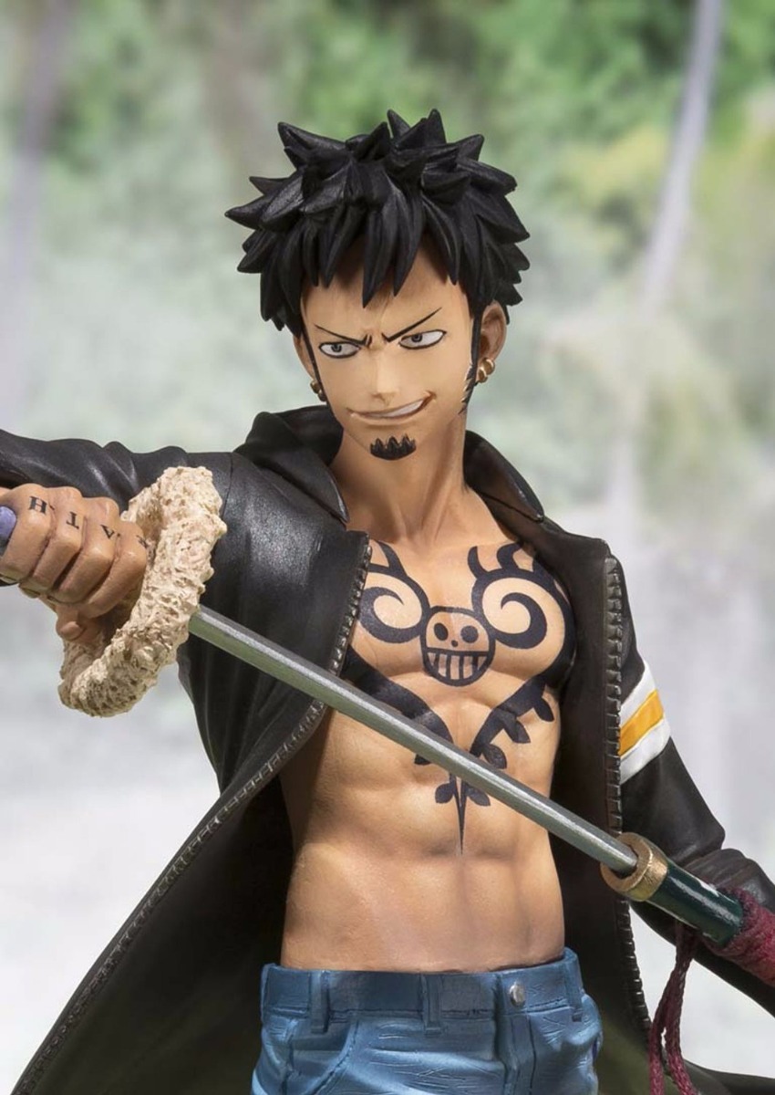 Thumbnail - Figuarts Zero One Piece Trafalgar Law Kleid Rosa Version Pvc Figur