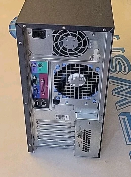 Dell PowerEdge 800 Server Tower Intel Pentium 4 2.80Ghz 1GB RAM DDR2 *No HDD OS - Image 2 of 4