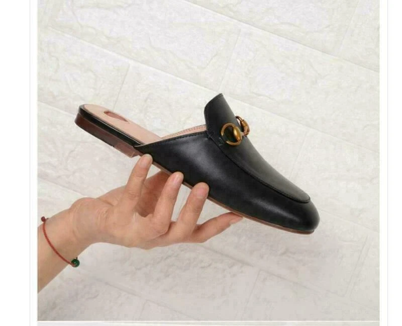   Zapatillas de cuero para mujer con bordado Mules Princetown Horsebit Mules Zapatos  Foto 2 de 4