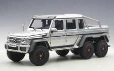 MERCEDES G63 AMG 6X6 SILVER 1/18 AUTOART 76301 with mod FRONT BLACK GRILL GUARD