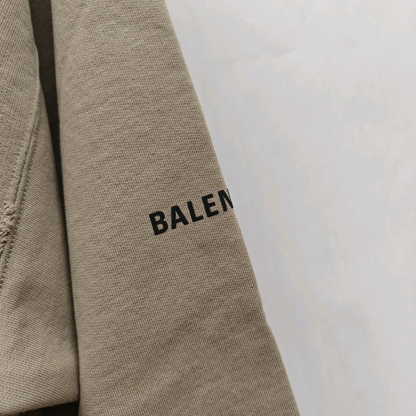 Felpa con cappuccio Balenciaga x World Food Programme oversize invecchiata piccola nuova