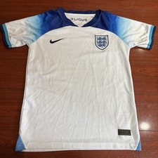 ⚽️ Football England Home Shirt 2022 Size Boys Med Jersey Soccer