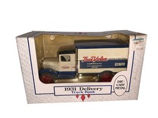 Vintage Ertl True Value 1931 Delivery Truck Bank 9501-10EO