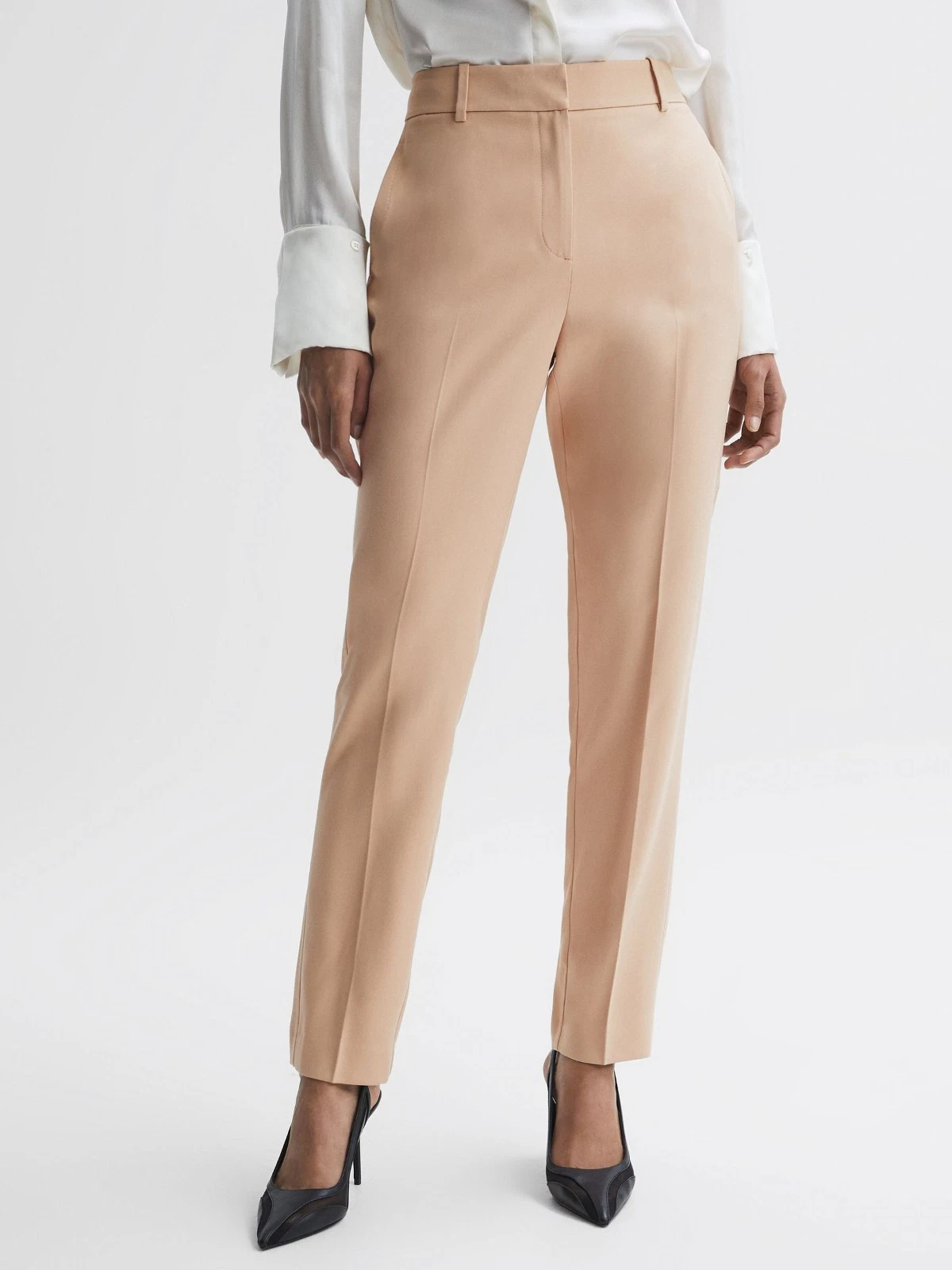 REISS Ember Slim Fit High Rise Petite Trousers in Camel UK Size 8