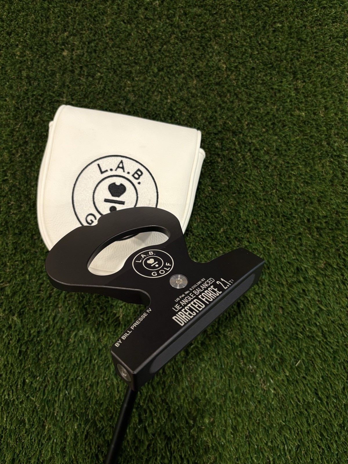 LAB Golf Directed Force DF 2.1 T2 Putter 35” 69* Lie Black Shaft RH +HC MINT