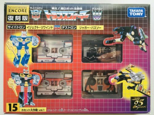 Trumpeter 03112 – Soundwave & Ravage – Transformers SK05 – Smart Kit Action Figure