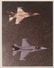 GENERAL DYNAMICS F-16 FIGHTING FALCON ORIGINAL MANUFACTURERS PHOTO USAF 10