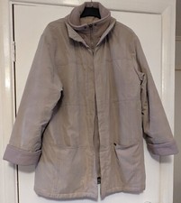 Ladies Astraka Fawn Anorak. Size M. No Hood. Multiple Pockets.